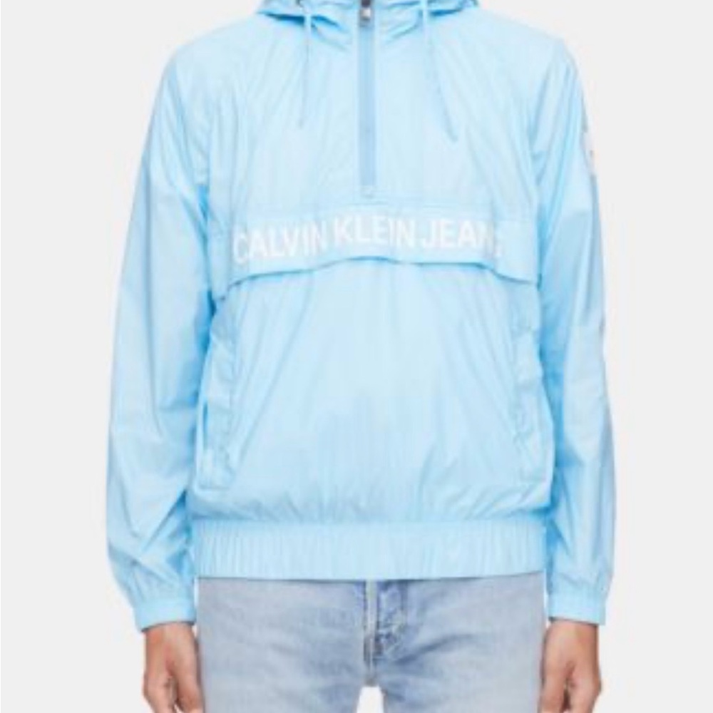 Calvin Klein Rain Jacket women or Men.
Perfect for rainy days